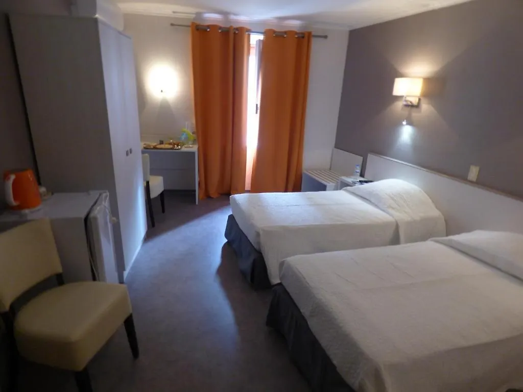Hotel Du Centre Pierrelatte France