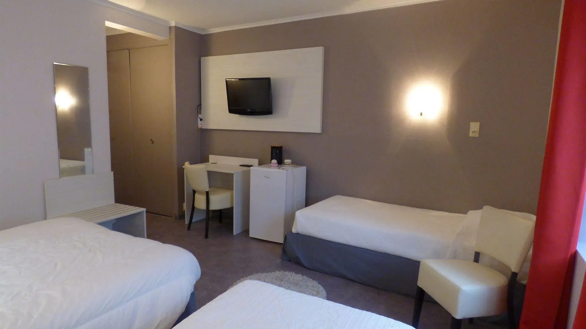 Hotel Du Centre Pierrelatte